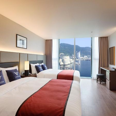 Venezia Hotel And Resort Йосу Екстериор снимка