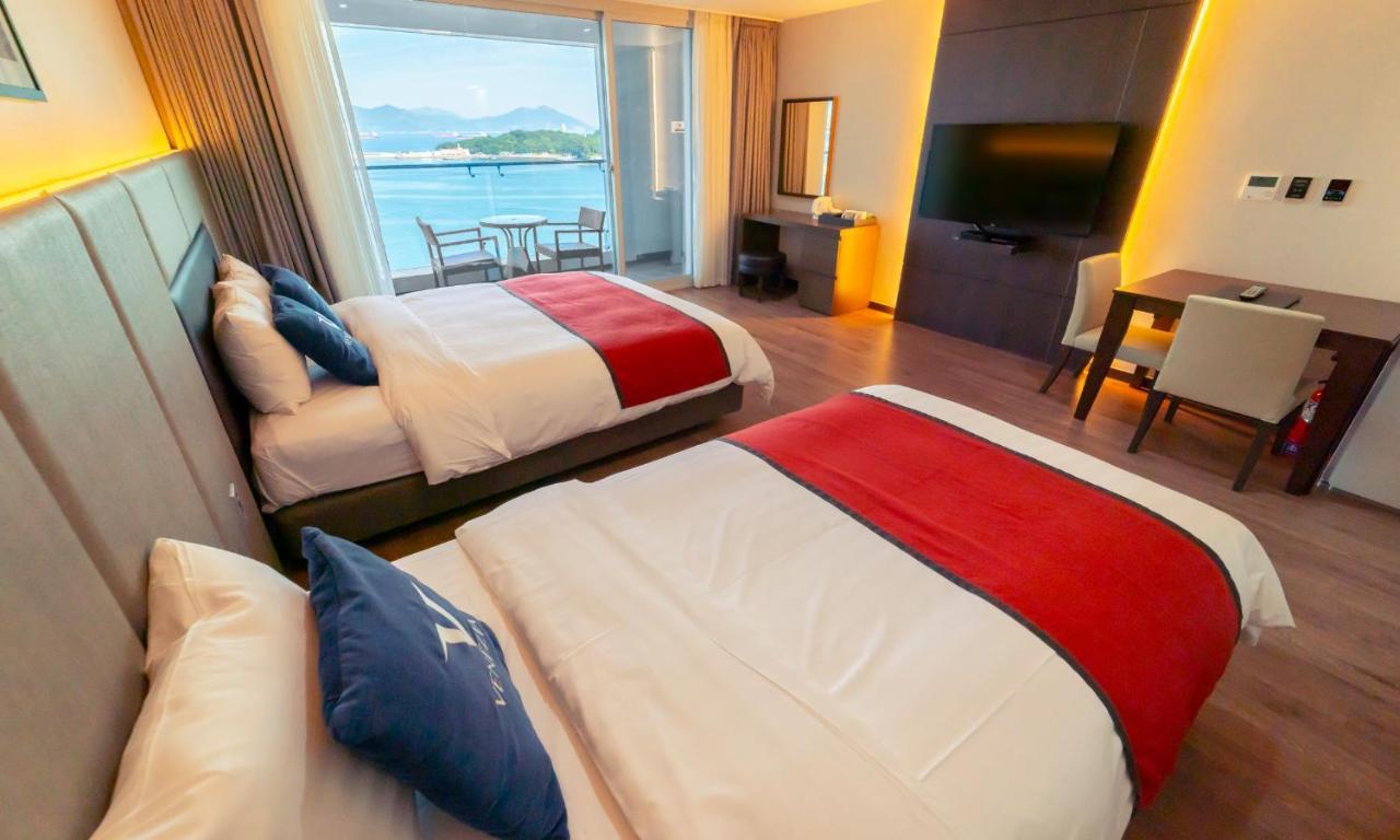 Venezia Hotel And Resort Йосу Екстериор снимка