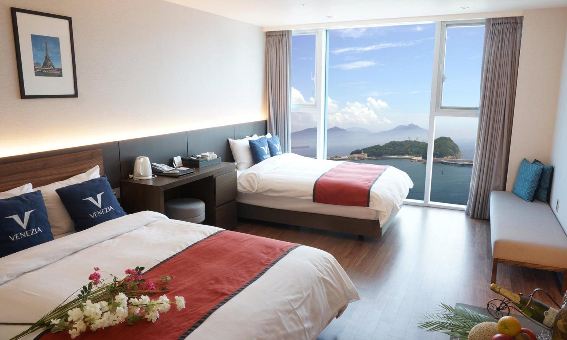 Venezia Hotel And Resort Йосу Екстериор снимка