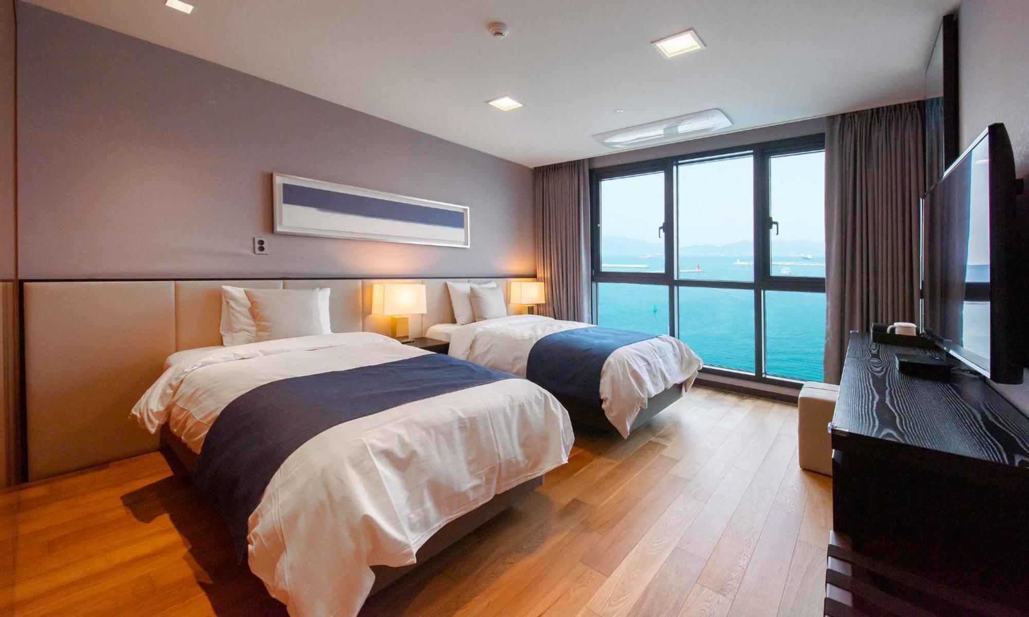 Venezia Hotel And Resort Йосу Екстериор снимка