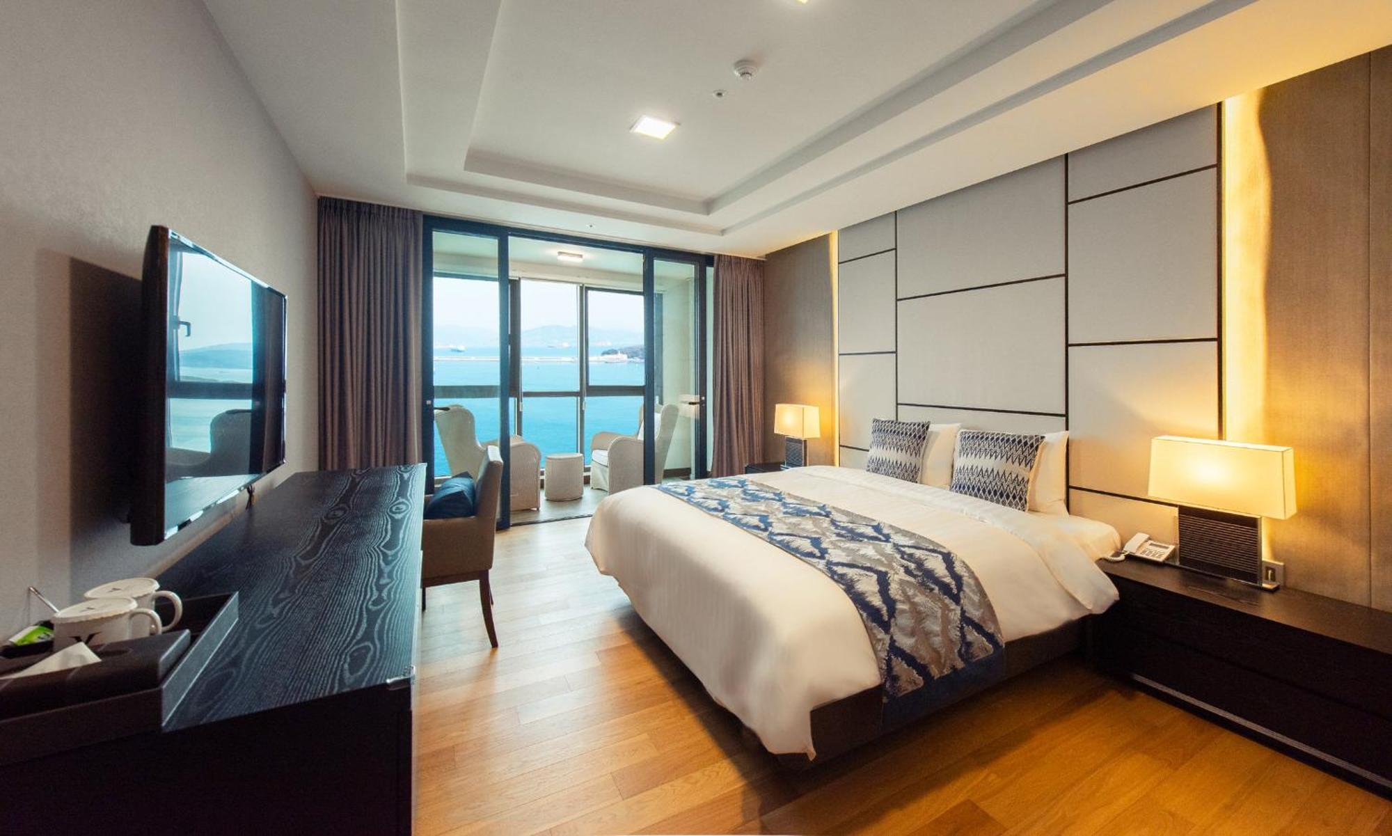 Venezia Hotel And Resort Йосу Екстериор снимка