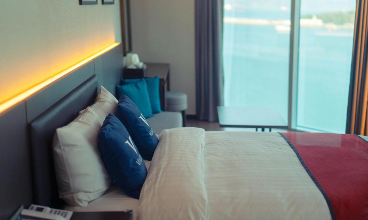 Venezia Hotel And Resort Йосу Екстериор снимка
